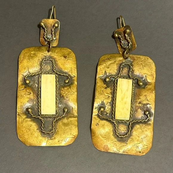 Vintage Brazilian earrings with real ivory detail - Picture 3 of 14